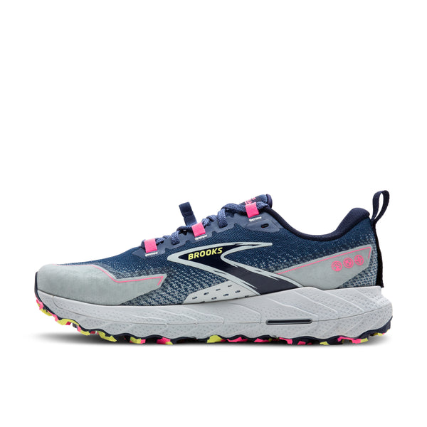 Cascadia 18 - Women B (standard width) | Trail